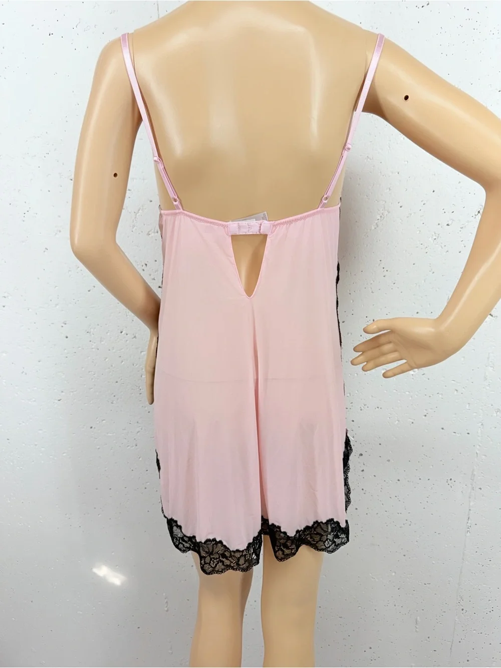 Victoria’s Secret size 34D Pink Black Lace Trim Push Up Bra Nighty Slip Dress